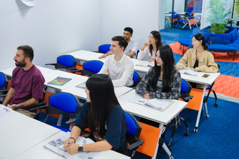 Business English course at Speak Bright KL